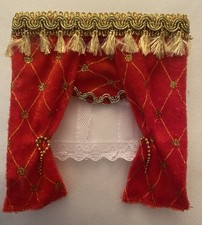 Gardine mit Gardinenkasten