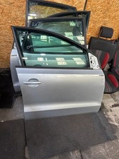 VW Polo 6R Baujahr 2014 Tür Vorne Rechts Beifahrertür Silber LA7W