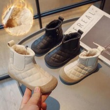 Winterstiefel gefüttert für