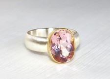 Hellrosa Turmalin Ring aus 750 Gold und Silber Weite 58, Schmuck vom Goldschmied
