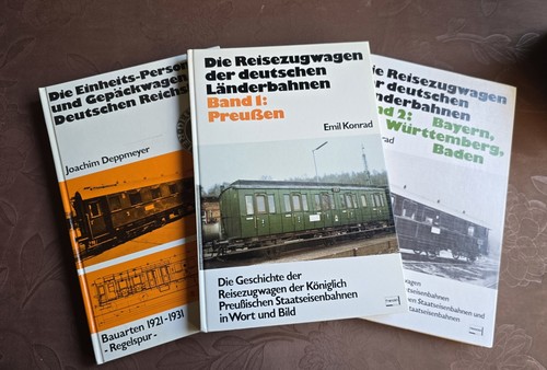 Eisenbahnbücher - , –