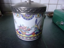 Keksdose aus Porzellan