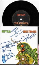THE STROKES - reptilia - 7"-Vinyl . Fully SIGNED AUTOGRAMM