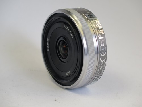 Sony alpha sel16f28 mm - sel16f28,
