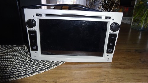 Opel auto radio - auto,