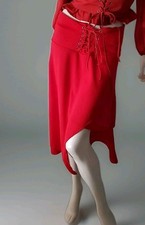 Roter sexy Rock Spanierin