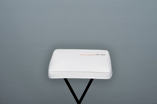 Roland 707 drum machine - tr-707,