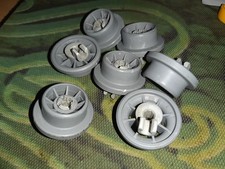 7 Korbrollen unten - Rad -