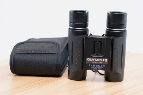 Olympus r - rc, •