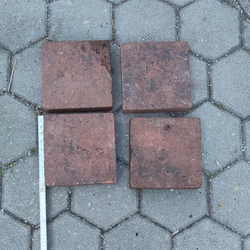 Rote quadratische