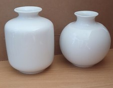2 Vasen"Kaiser-Porzellan"