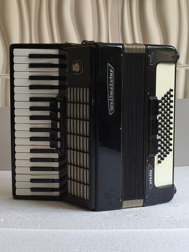 Piano accordion akkordeon