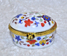 Porzellan Pillendose - Blumen Motiv - Nr. 12 MZ