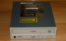YAMAHA CRW6416S  SCSI CD-RW für ATARI-ST, TT030 F030, AMIGA, Apple, MAC, PC, ect