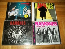 Auswahl CD Sammlung RAMONES NEW YORK DOLLS NOMADS JAM DMZ u.a. bis 30 % Rabatt