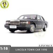 1/18 Lincoln Town Car 1990