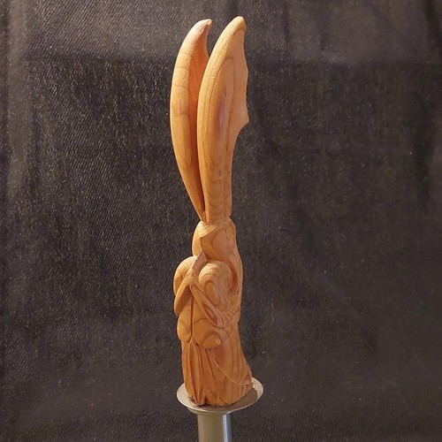 Handgeschnitzte holz skulptur - handgeschnitzte,