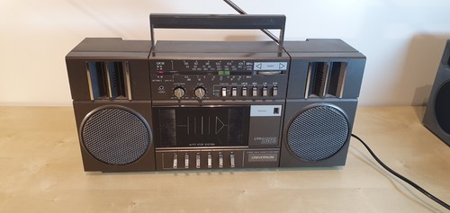 Universum stereo radio - -,