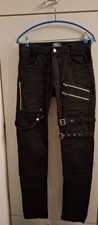 Vixxsin Gothic Jeans, Modell