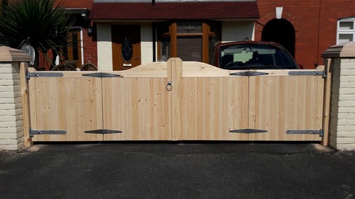 Holz einfahrt eingangstore - holz,
