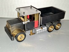 Großer LKW Kipper Model