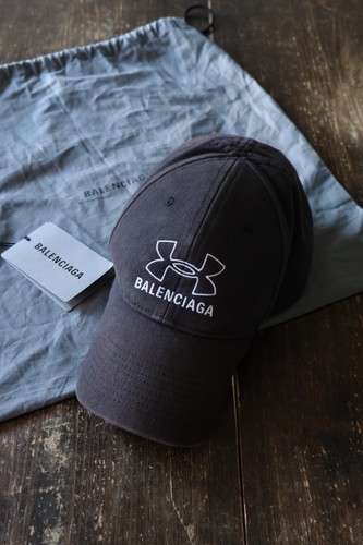 Balenciaga under armour logo - under,