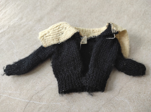 Vintage barbie outfit - barbie, cardigan