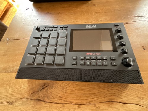 Akai mpc live - mpc, 2