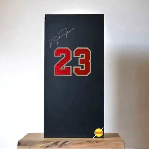 Scale real masterpiece - scale,