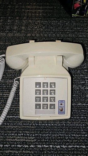Vintage telefon mit - mit, von