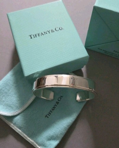 Tiffany - , &