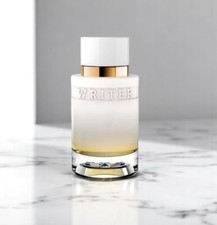 Cyrus Parfums Paris Writer