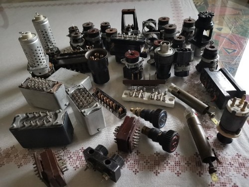 Wehrmacht ersatzteile - ,