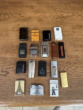 14x Schwere Sturmfeuerzeuge 3x Feuerzeug Sammlung Marlboro Jägermeister Etc.