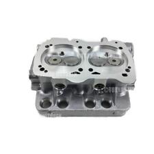 Zylinderkopf mit Ventilen für