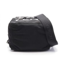 GIVENCHY Pandora kleine