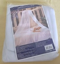 Moskitonetz / Betthimmel