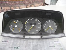 Mercedes W123 Kombiinstrument 160km/h Tacho 1235425601 ohne Dimmer - defekt