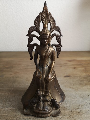 Antike thailändische - antike,