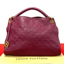 LOUIS VUITTON Artsy Monogram