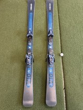 Head V10 Skis PR 11 Bindings