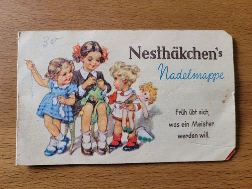 Nesthäkchen nadelmappe vor - nesthäkchen's, nadelmappe,