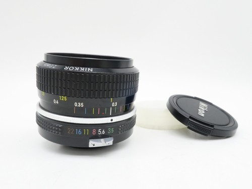 Nikon non nikkor 28mm - non,
