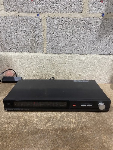 Hitachi fm stereo - hitachi, am-fm