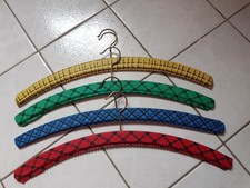 4 Kleiderbügel Holz