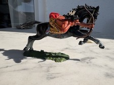 Indianerfigur zu Pferd -
