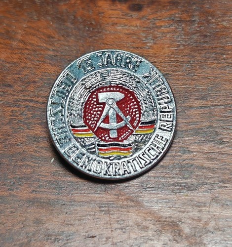 Ddr jahre anstecker - ddr, 15