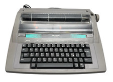 Sharp QL-110 Elektronische Schreibmaschine Type Writer Vintage Sammlerstück