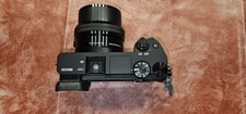 Sony Alpha 6300 Digitalkamera mit E PZ 16-50mm F3,5-5,6 OSS Objektiv - Schwarz