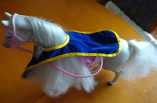 Pferd für barbie - pferd,